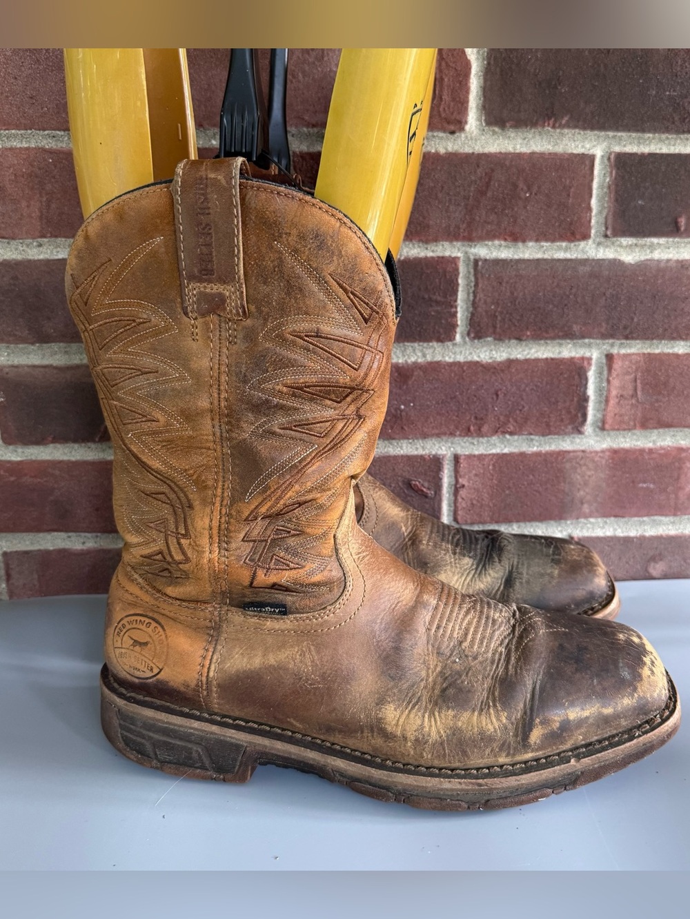 Red Wing Irish Setter UltraDry Brown Leather Western Cowboy Boots Men’s US 9.5 M